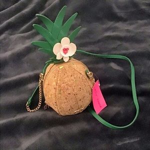 NEW! ✨Betsey Johnson Pineapple Crossbody